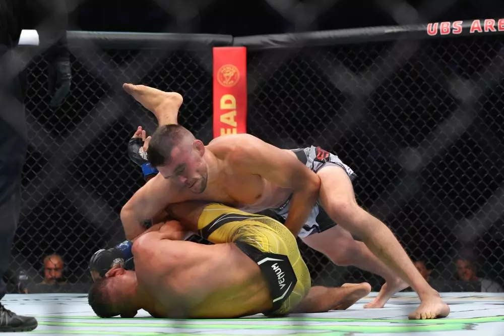 Bill Algeo vs Kyle Nelson Predicton UFC Picks 3/30