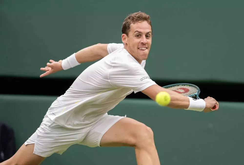 Thiago Agustin Tirante vs Roberto Carballes Prediction 7/19