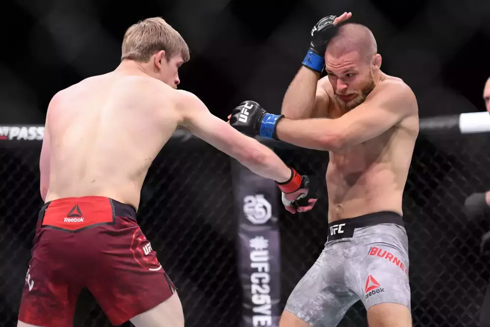 Elvin Espinoza vs Mads Burnell Prediction PFL Playoffs 8/16