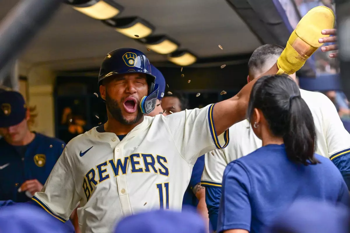 Jackson Chourio Player Props Prediction: Brewers vs Reds