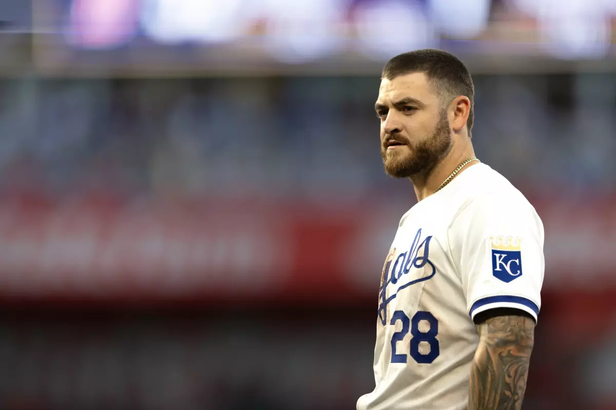 Kyle Isbel Player Props: Cardinals vs Royals 8/9