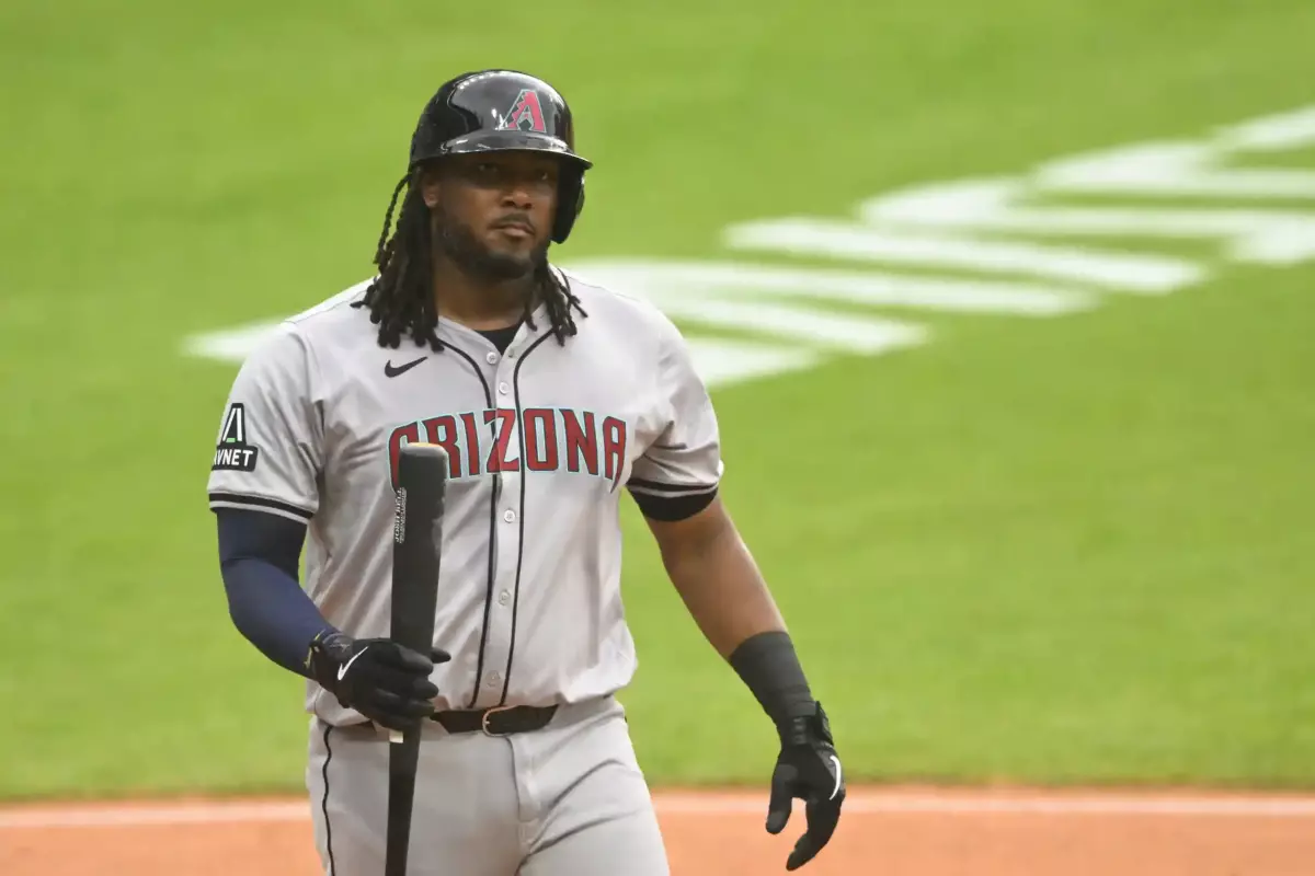 Josh Bell Player Props: Diamondbacks vs Guardians 8/6