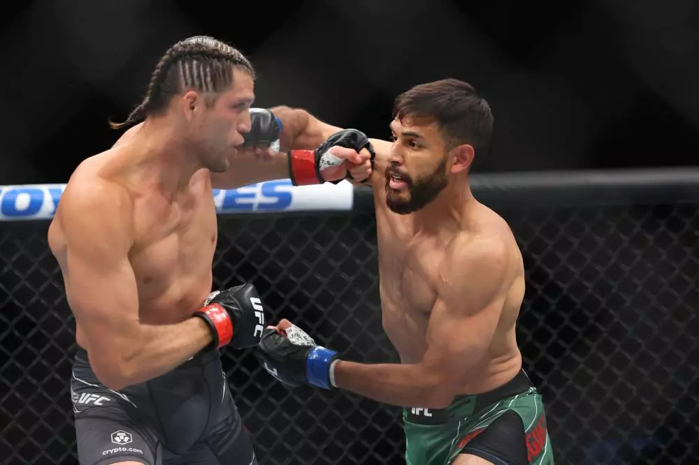 Yair Rodriguez vs Brian Ortega Prediction UFC Picks 2/24