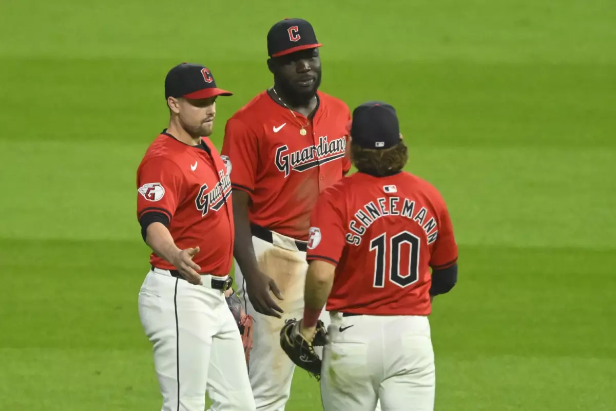 Daniel Schneemann Player Props Prediction: Royals vs Guardians