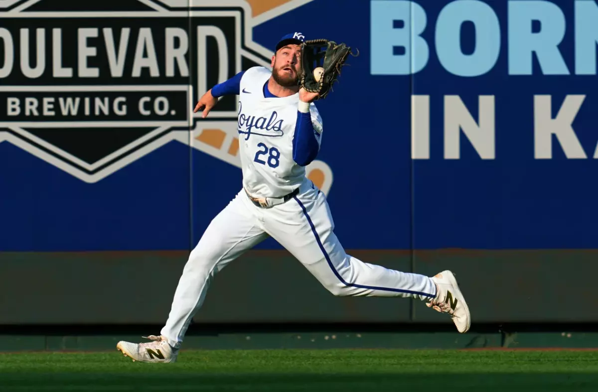 Kyle Isbel Player Props Prediction: Royals vs Guardians