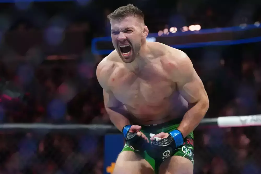 Du Plessis vs Adesanya Over Under Prediction UFC 305 8/17