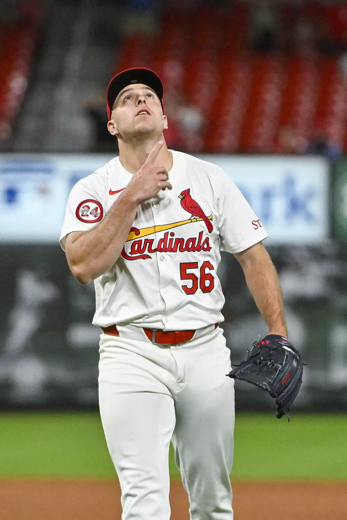 EASY EASY Money on this Over/Under - Pirates vs Cardinals