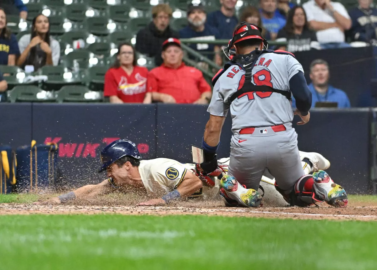 EASY EASY Money on this Over/Under Brewers vs Cardinals 9/4