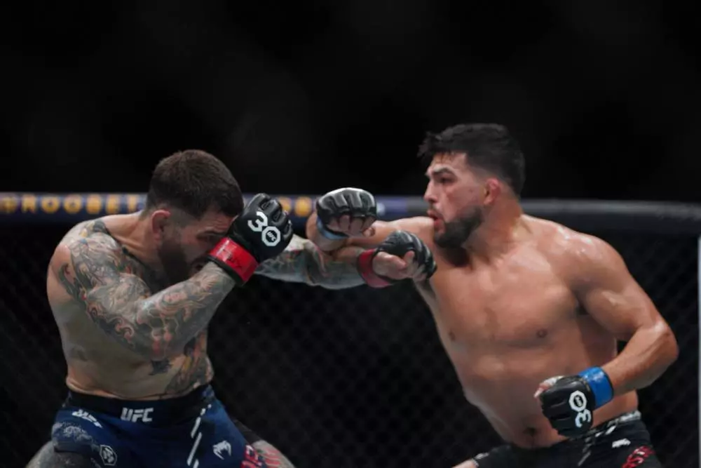 Kelvin Gastelum vs Daniel Rodriguez Prediction UFC 6/22