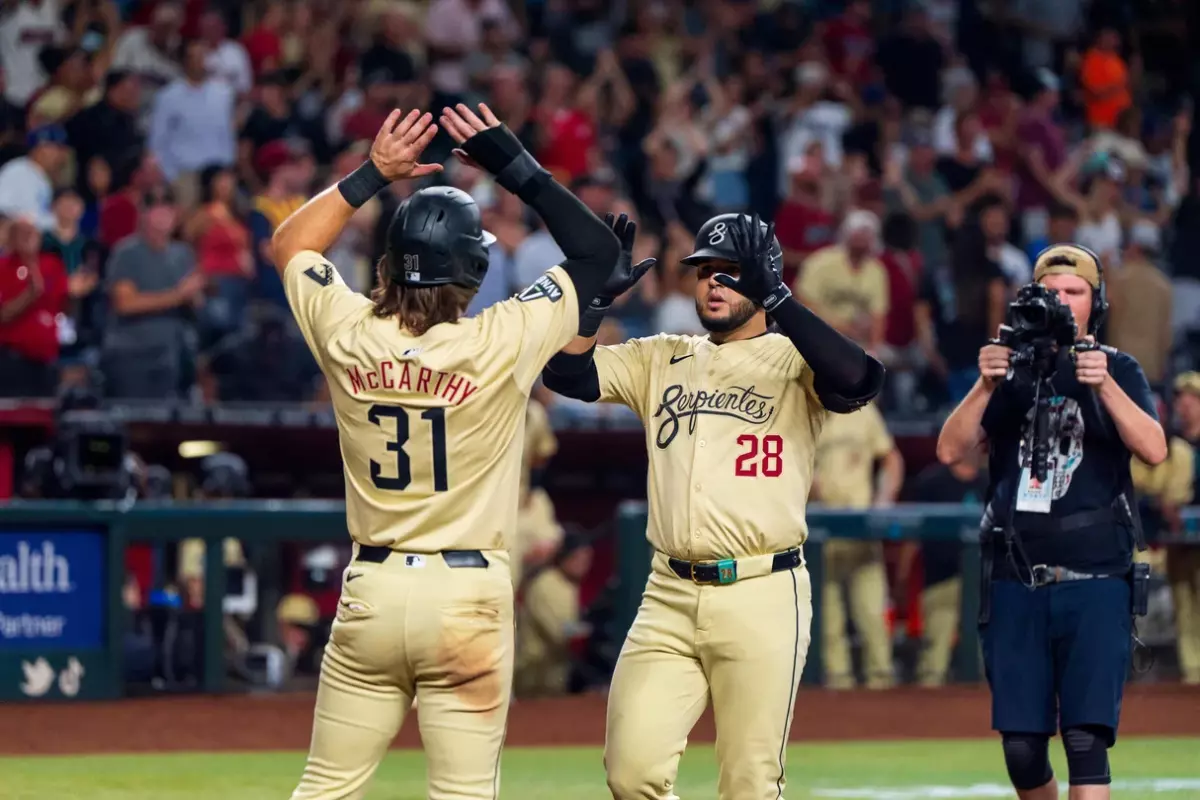Eugenio Suarez Prop Bet vs Diamondbacks 9/2