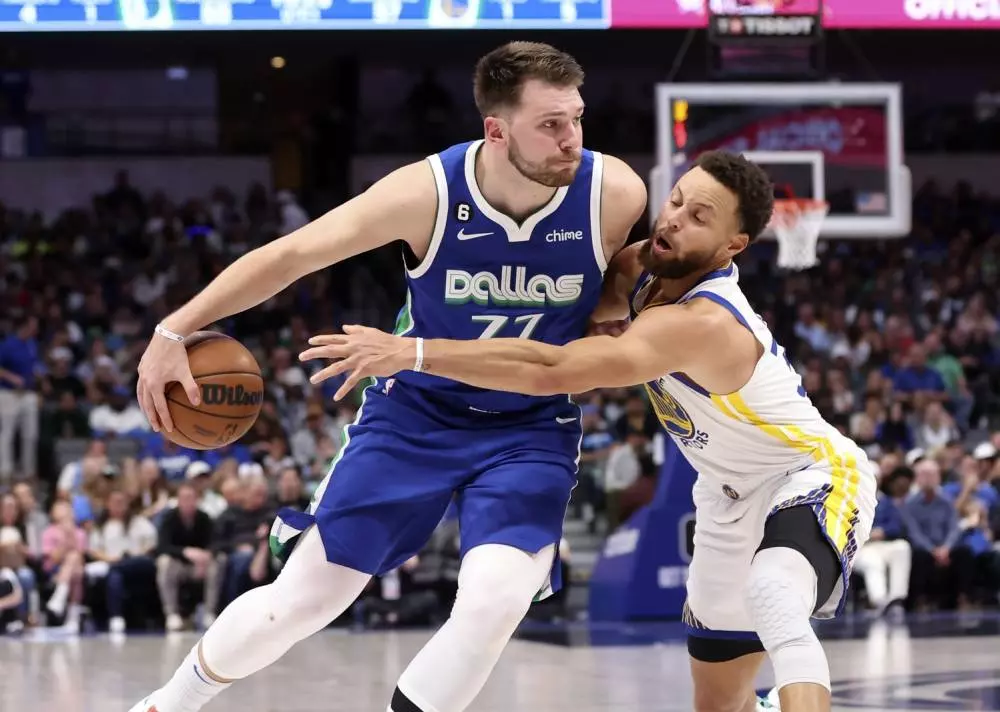 Warriors vs Mavericks Prediction NBA Picks Today 4/2