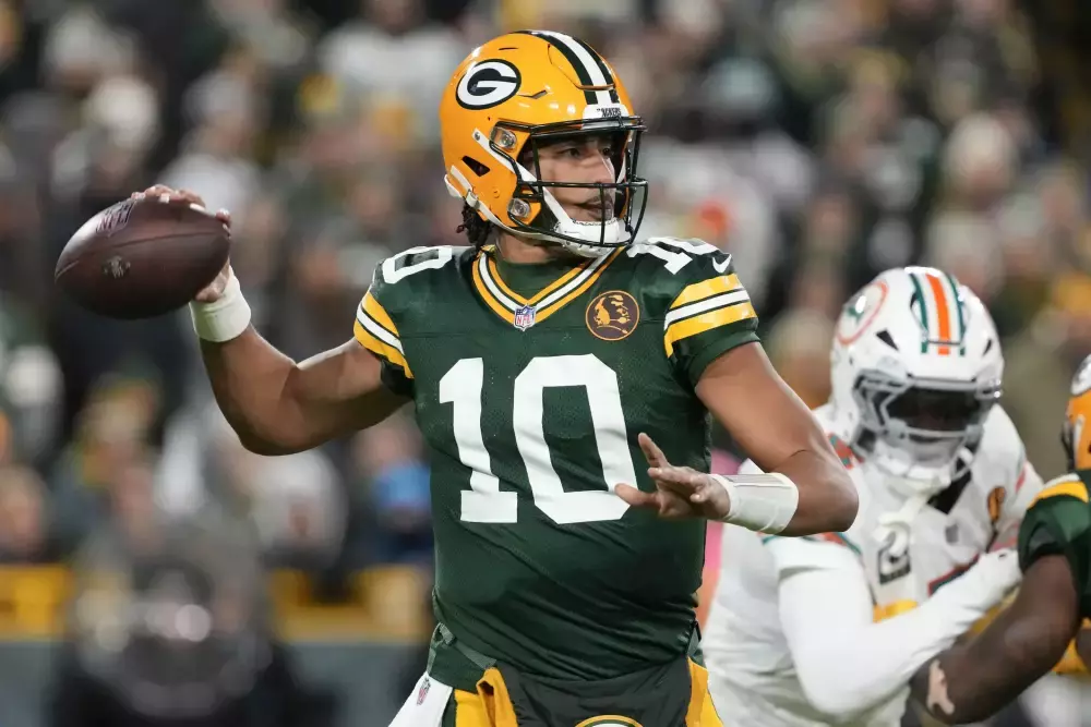 NFL Player Prop Bet: Jordan Love vs Lions on MNF 12/5