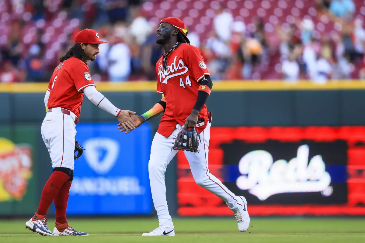 EASY EASY Money on this Over/Under Reds vs Astros 9/4