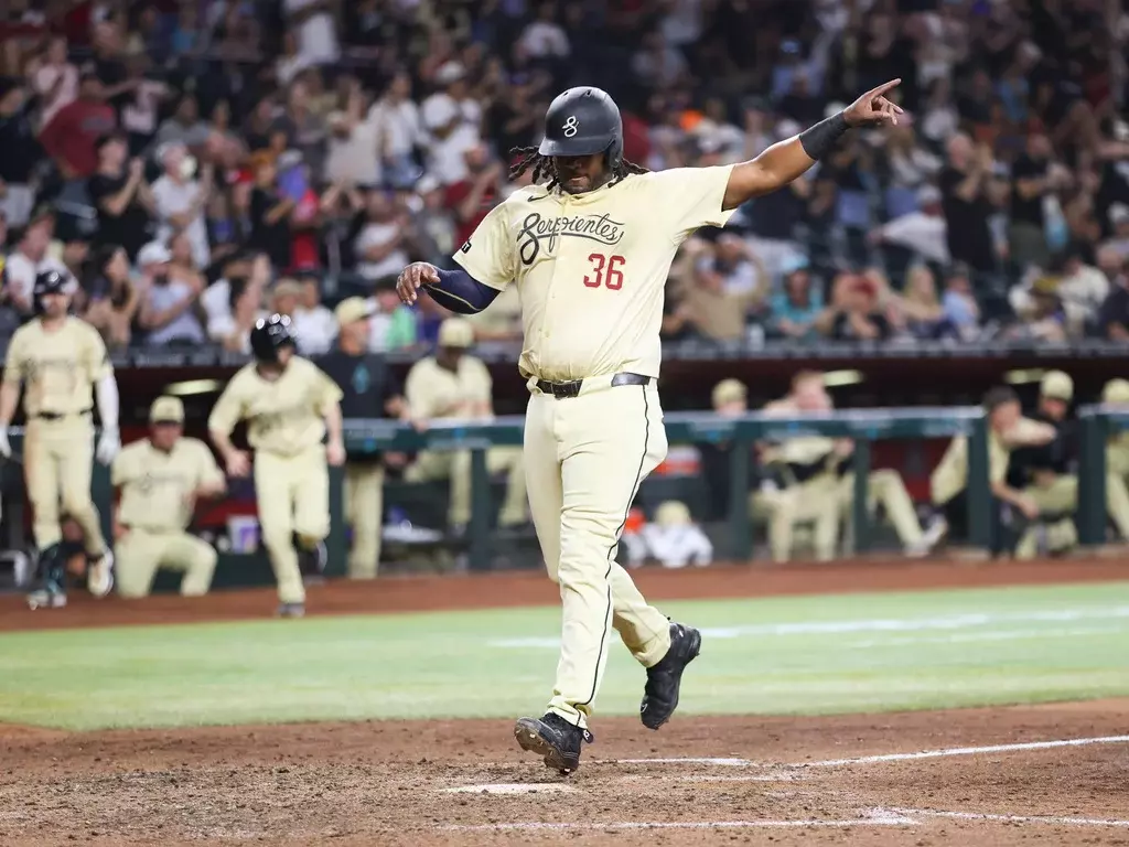 Josh Bell Player Props Prediction: Dodgers vs Diamondbacks