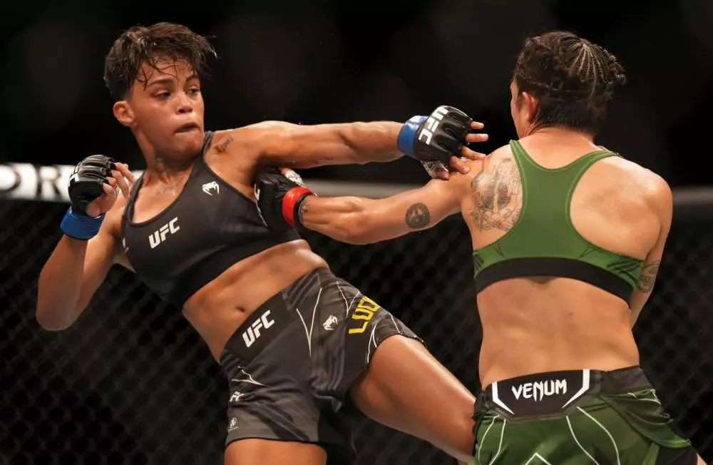 Iasmin Lucindo vs Brogan Walker Prediction UFC Picks 4/22