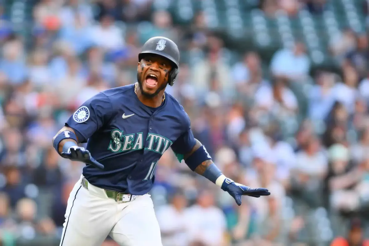 Victor Robles Player Props: Tigers vs Mariners 8/7