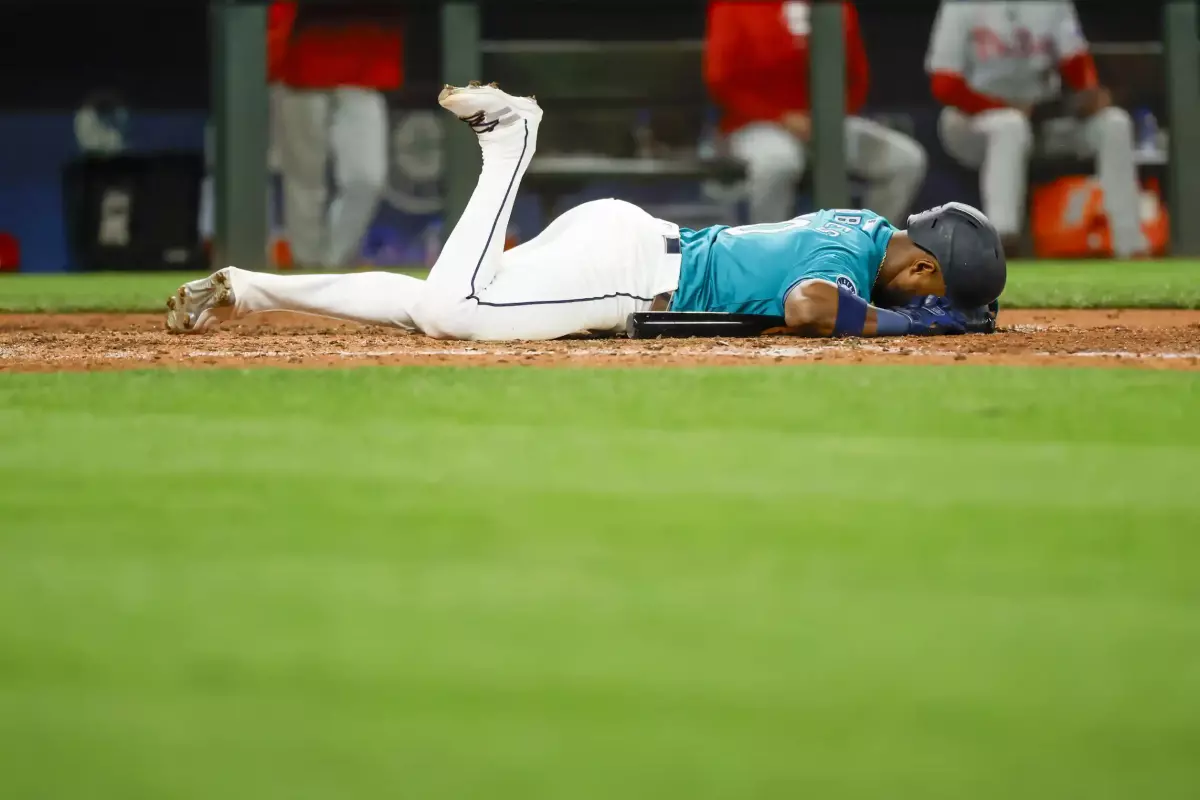 Victor Robles Player Props: Phillies vs Mariners 8/4
