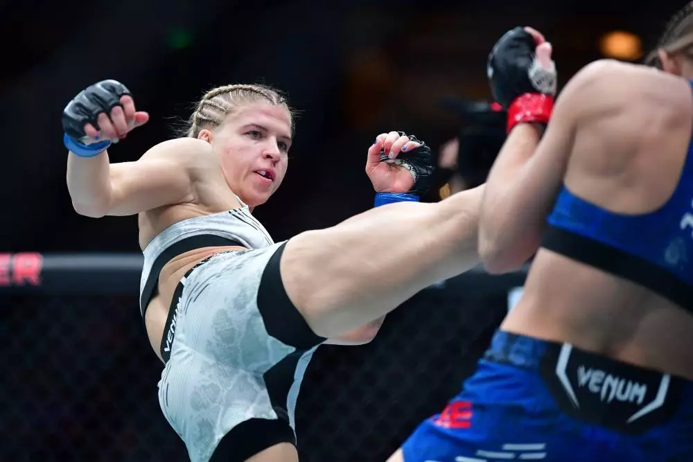 Miranda Maverick vs Dione Barbosa Total Rounds Pick 7/20