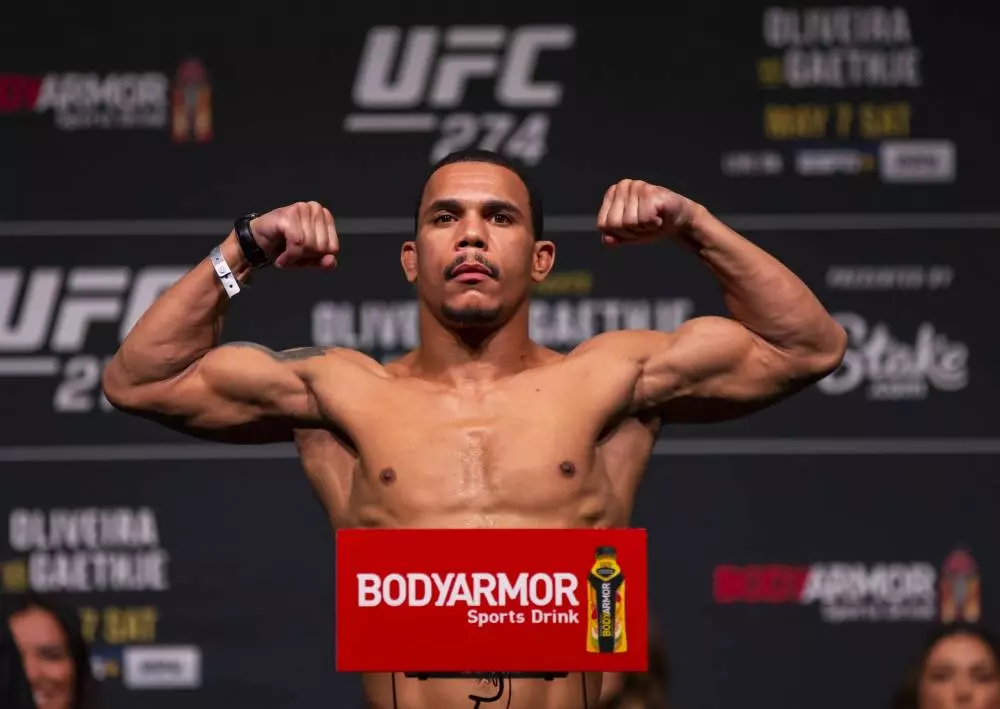 Journey Newson vs Marcus McGhee Prediction UFC Picks 4/29