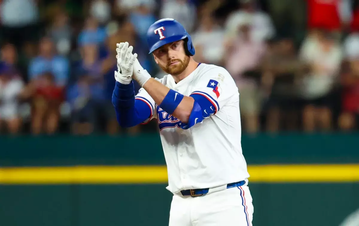 Carson Kelly Player Props Prediction: Twins vs Rangers