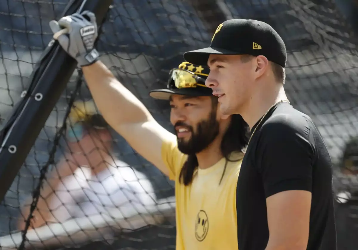 Connor Joe Player Props: Diamondbacks vs Pirates 8/3
