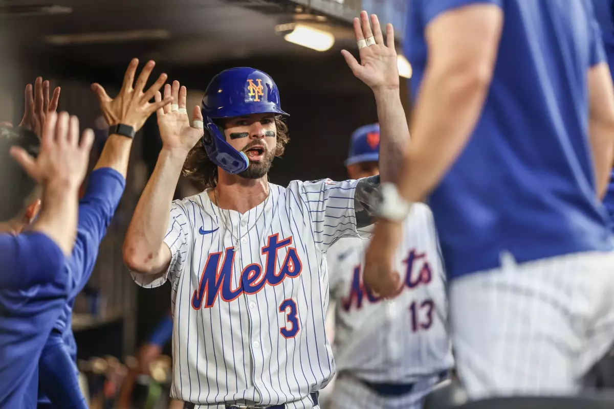 Jesse Winker Player Props Prediction: Marlins vs Mets