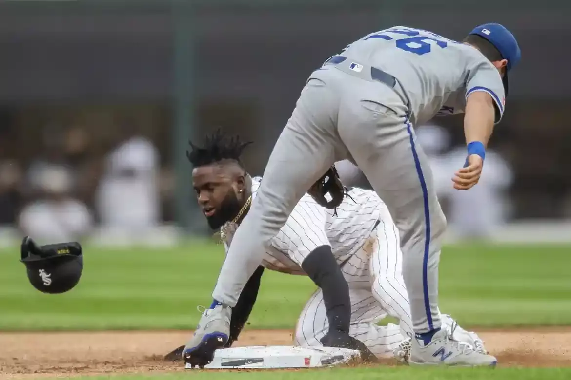 Luis Robert Jr. Player Props: White Sox vs Twins 8/2