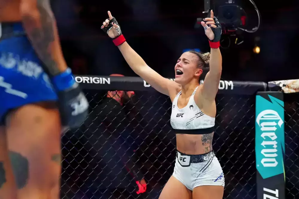 Casey O'Neill vs Luana Santos Over Under Prediction UFC 305