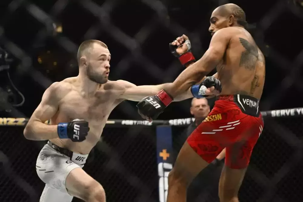 Jake Hadley vs Caolan Loughran Total Rounds Prediction UFC 304 Picks 7/27