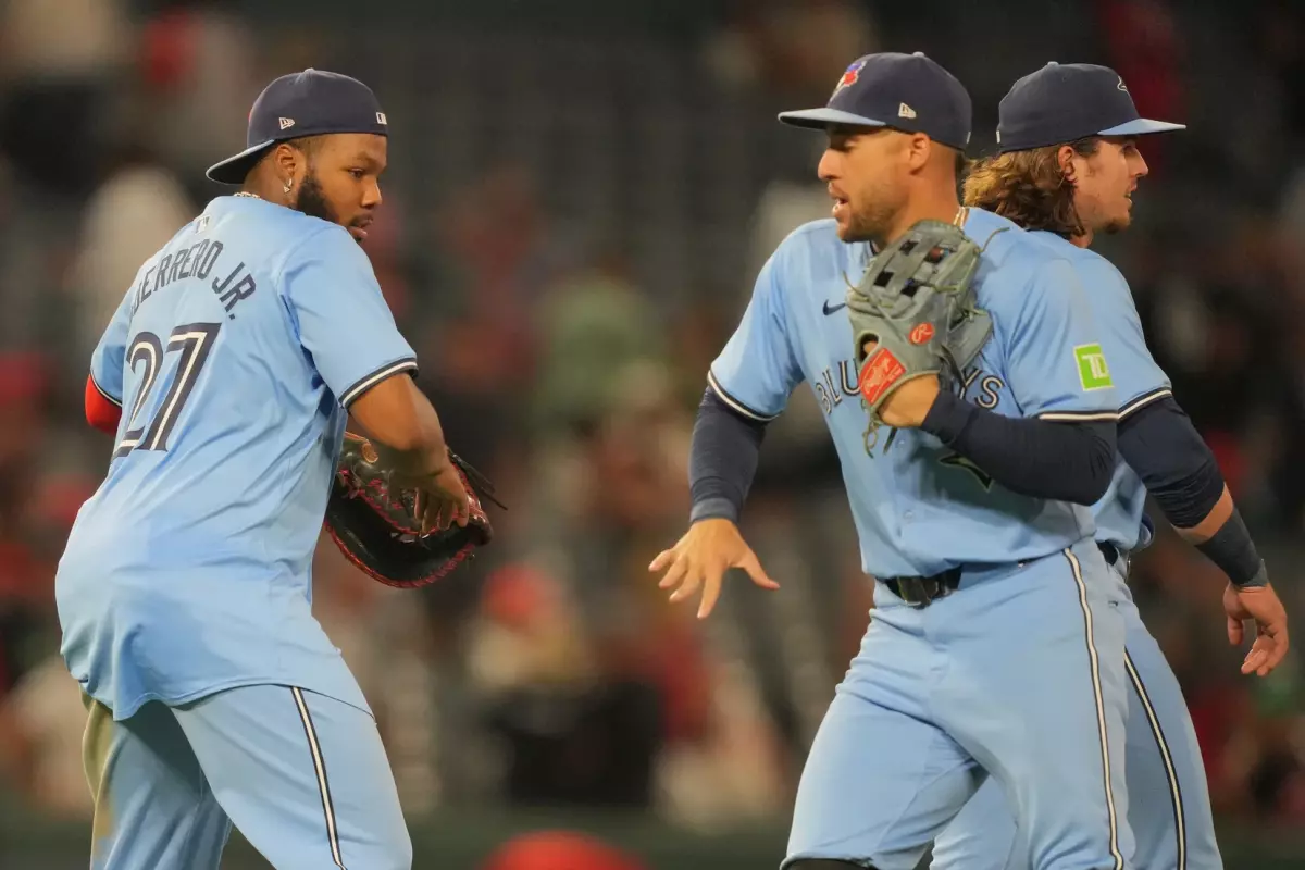 Vladimir Guerrero Jr. Player Props Prediction: Jays vs Cubs